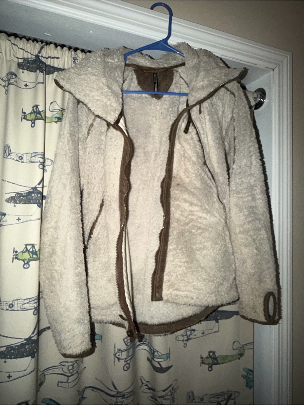 Kuhl Cream Sherpa Zip Hoodie with Brown Trim